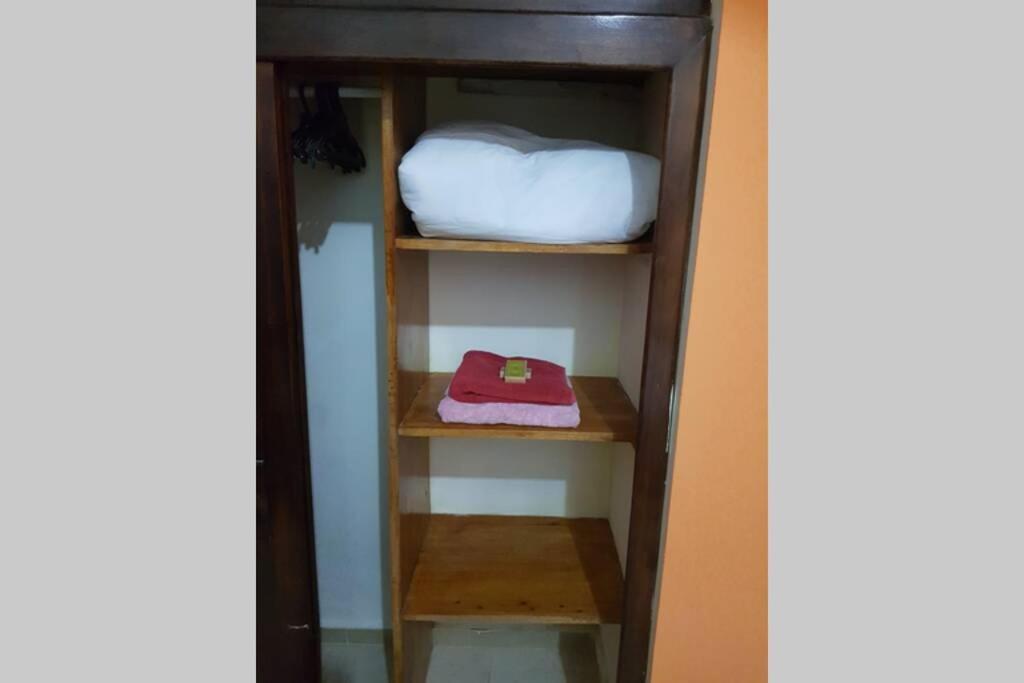 Depto. Maia: A/C, Agua Caliente, Wifi, Tv, Cable. Apartment Паленке Екстериор снимка