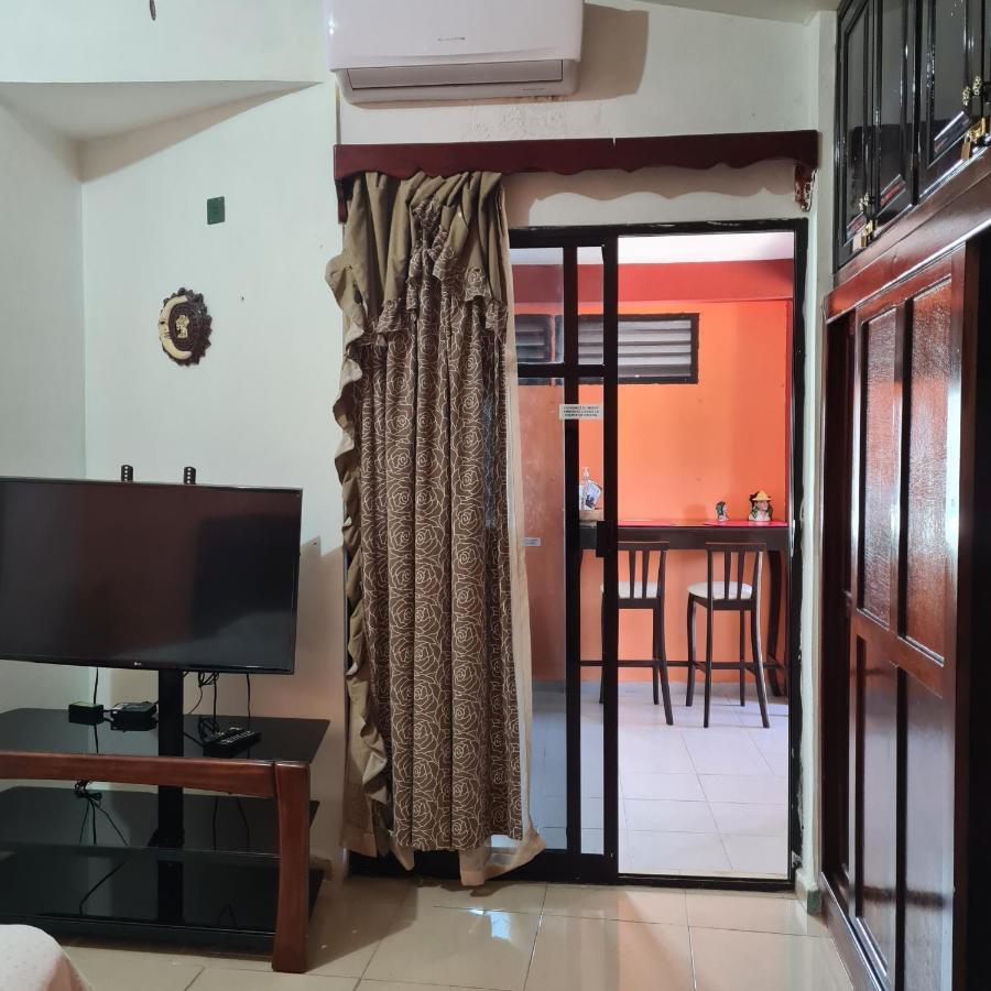 Depto. Maia: A/C, Agua Caliente, Wifi, Tv, Cable. Apartment Паленке Екстериор снимка